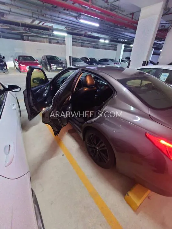 إنفينيتي Q50 2017 for Sale in دبي Image-7