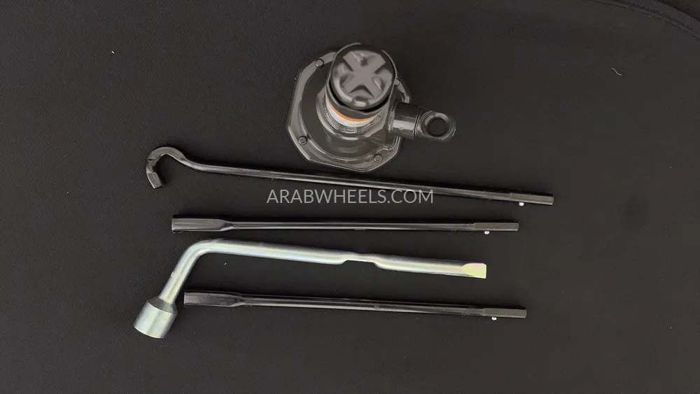 Toyota Fortuner 2024 for Sale in Dubai Image-29