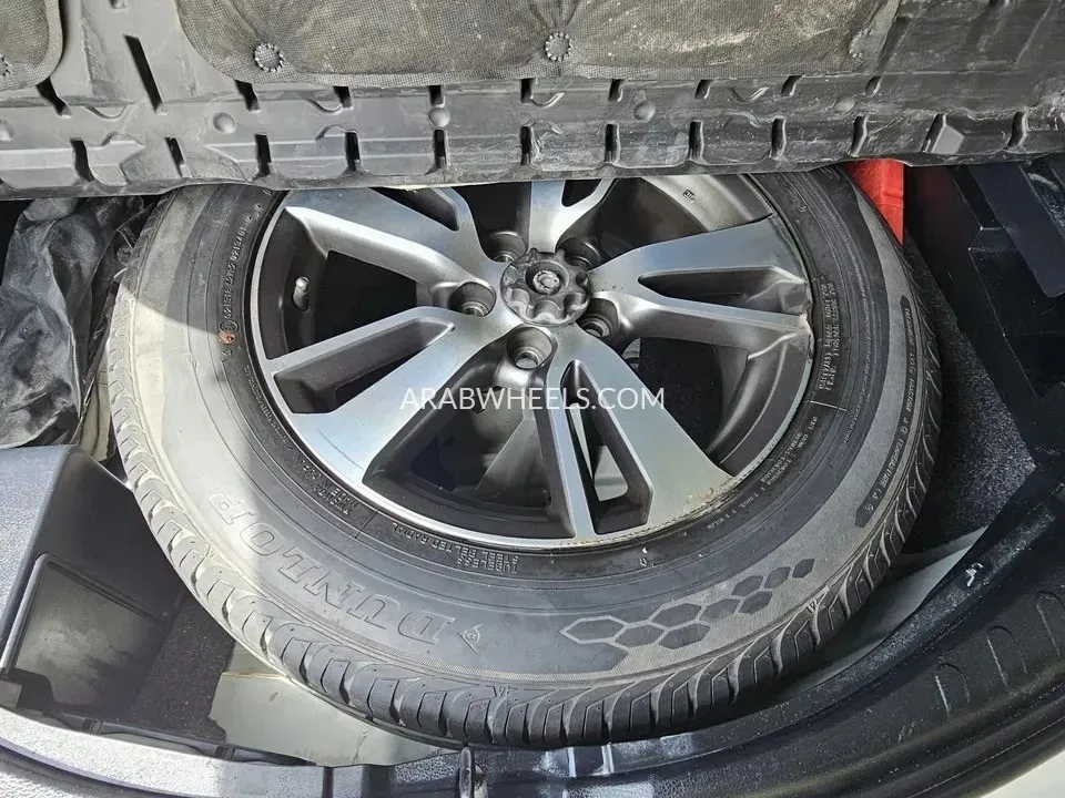 Toyota Rav4 2016 for Sale in Sharjah Image-15