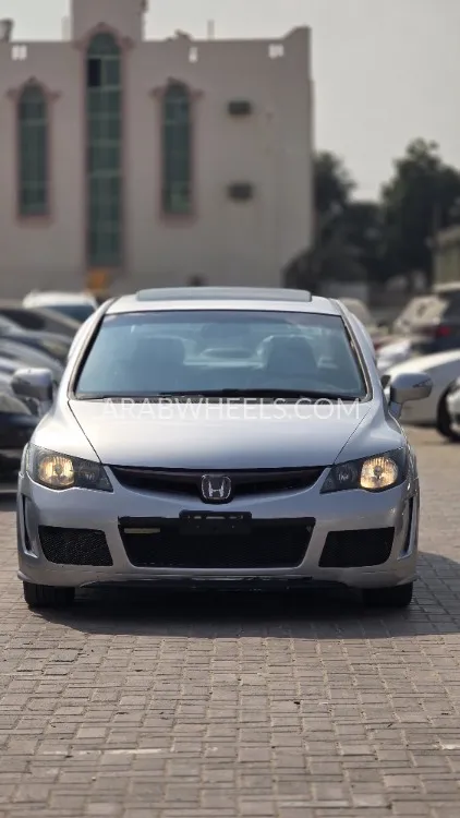 Honda Civic 2006 for Sale in Sharjah Image-1