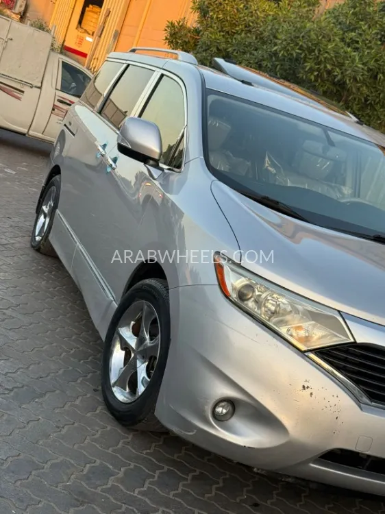 Nissan Quest 2012 for Sale in Sharjah Image-8