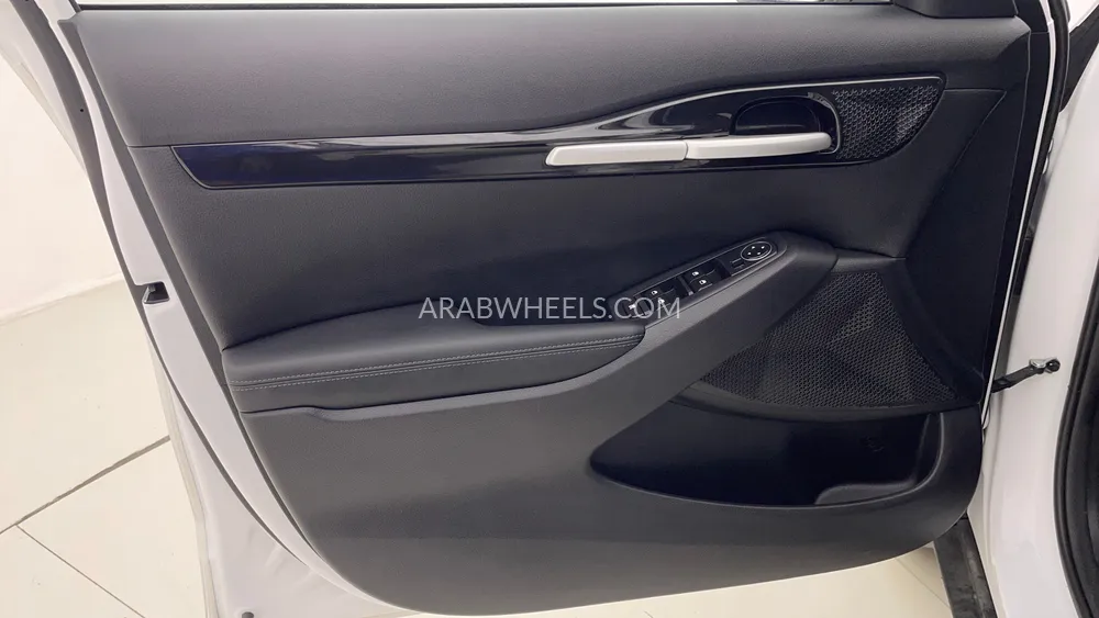Kia Seltos 2025 for Sale in Dubai Image-19