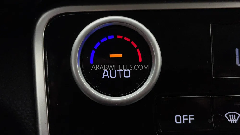 Kia Seltos 2025 for Sale in Dubai Image-39