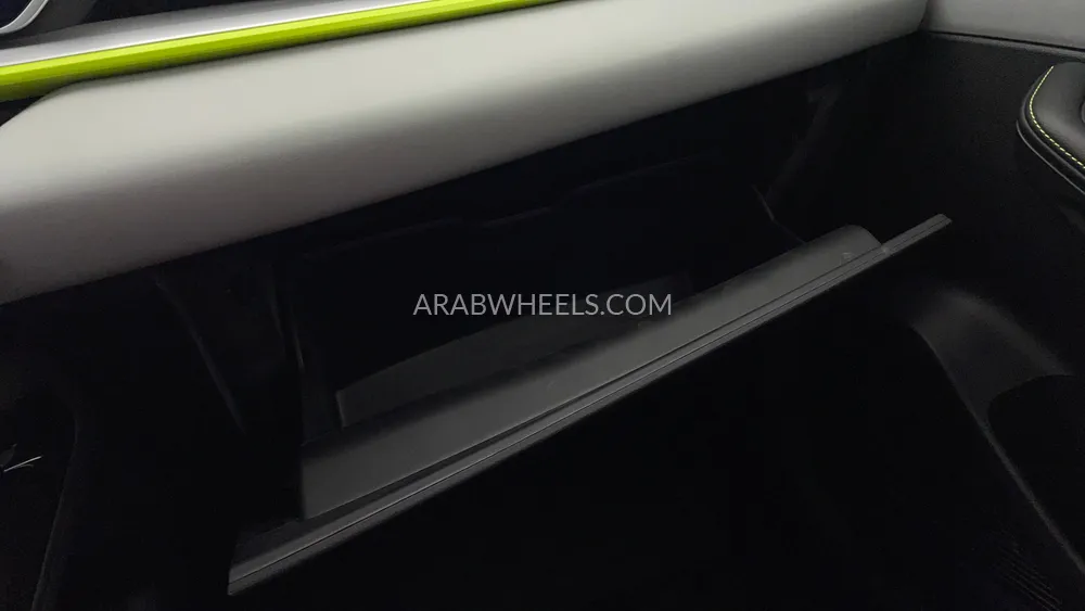 Geely Coolray 2025 for Sale in Dubai Image-31