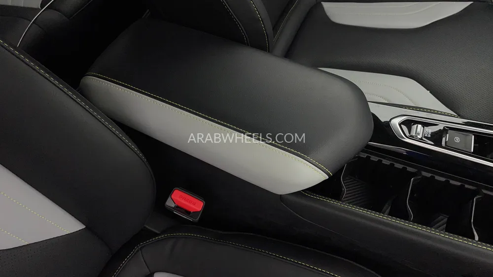 Geely Coolray 2025 for Sale in Dubai Image-36