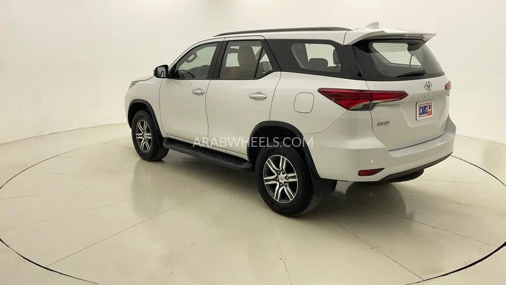 Toyota Fortuner 2024 for Sale in Dubai Image-5
