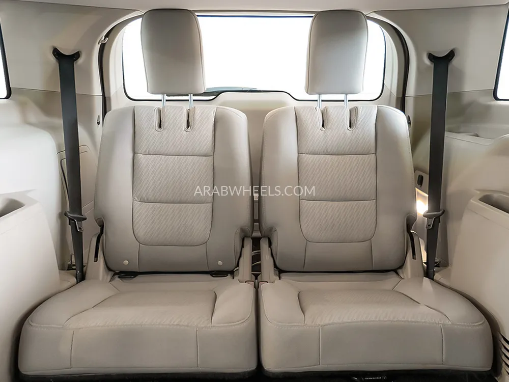 Ford Explorer 2019 for Sale in Dubai Image-13