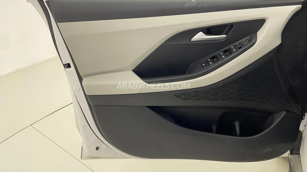 Hyundai Creta 2025 for Sale in Dubai Image-19