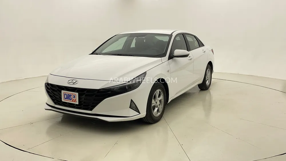 Hyundai Elantra 2023 for Sale in Dubai Image-7