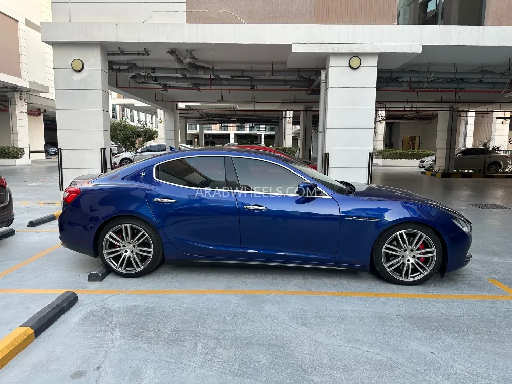 مازيراتي جيبلي 2015 for Sale in دبي Image-5