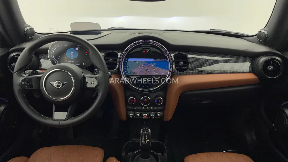 Mini Cooper 2023 for Sale in Dubai Image-12