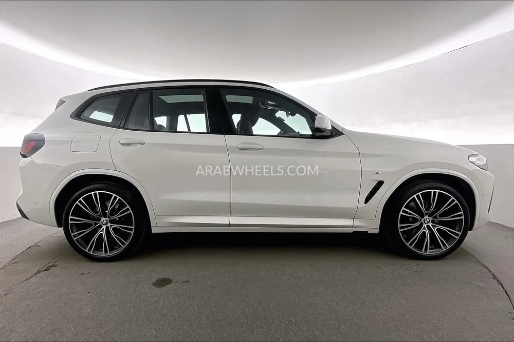 BMW X3 2024 for Sale in Dubai Image-8