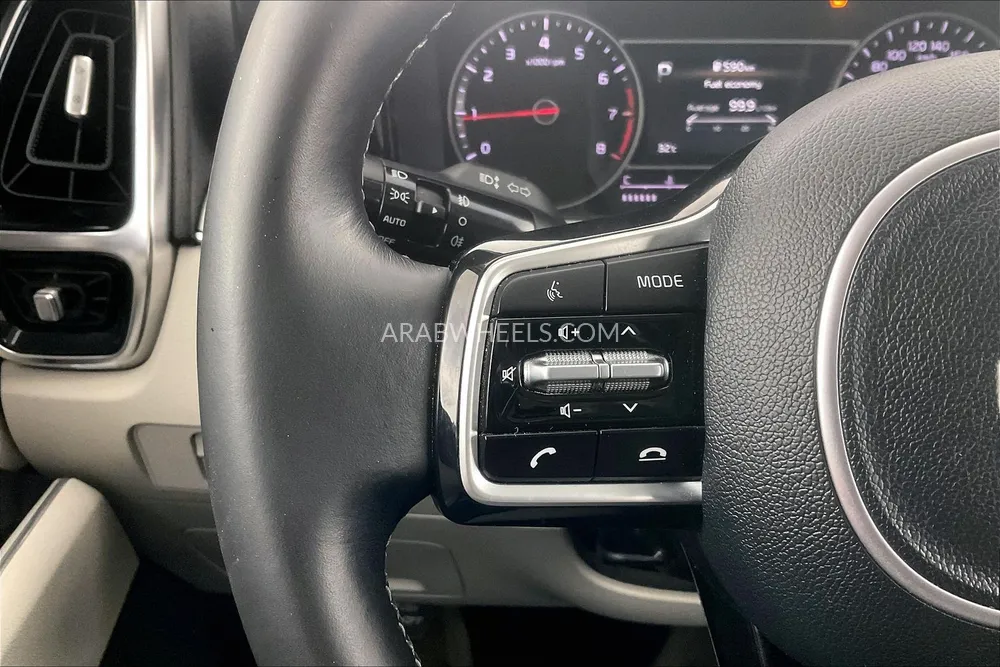Kia Sorento 2022 for Sale in Sharjah Image-23