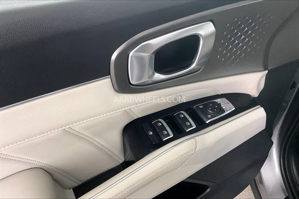 Kia Sorento 2022 for Sale in Sharjah Image-36