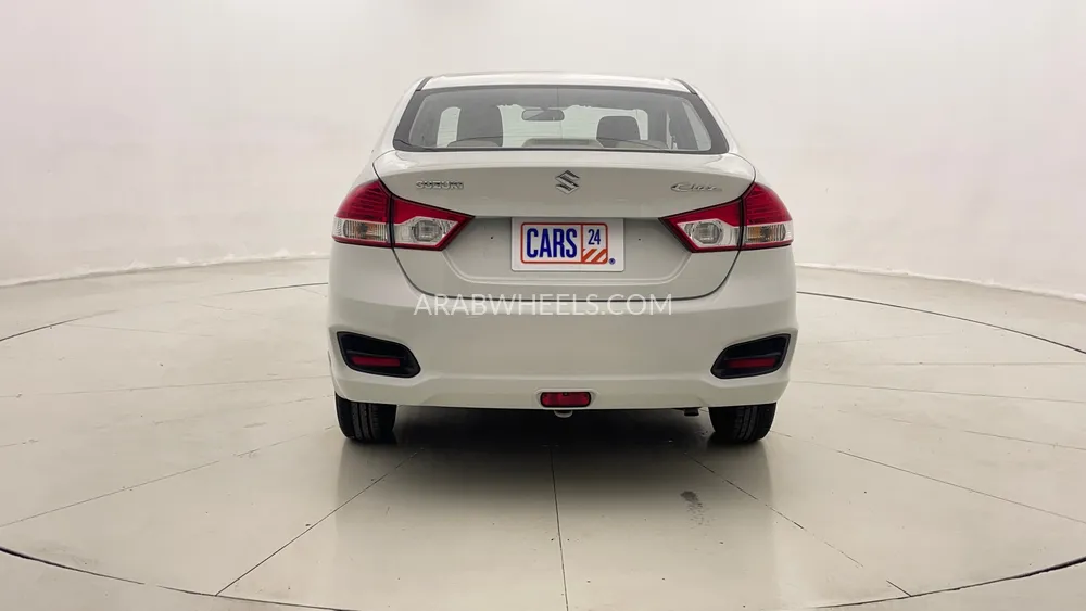 Suzuki Ciaz 2023 for Sale in Dubai Image-4
