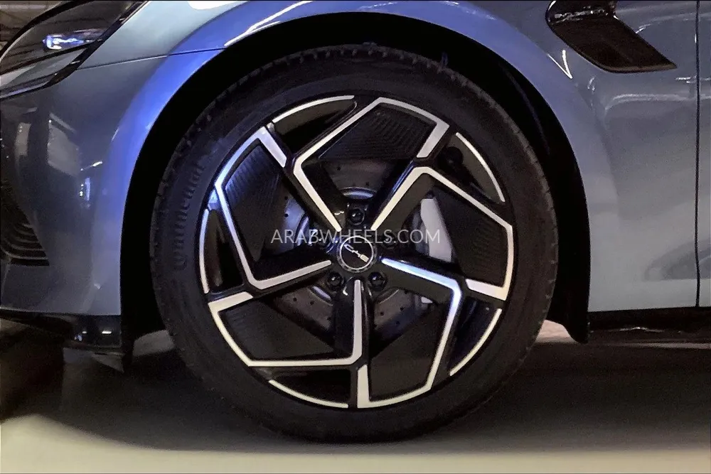 BYD Seal 2025 for Sale in Dubai Image-9