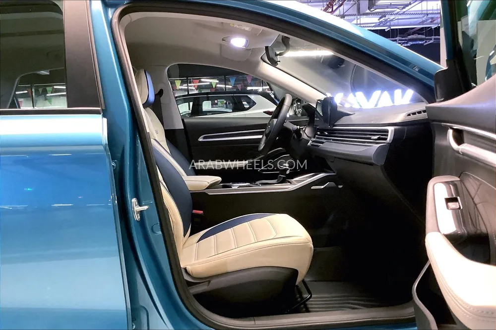 Geely Emgrand 2025 for Sale in Sharjah Image-13