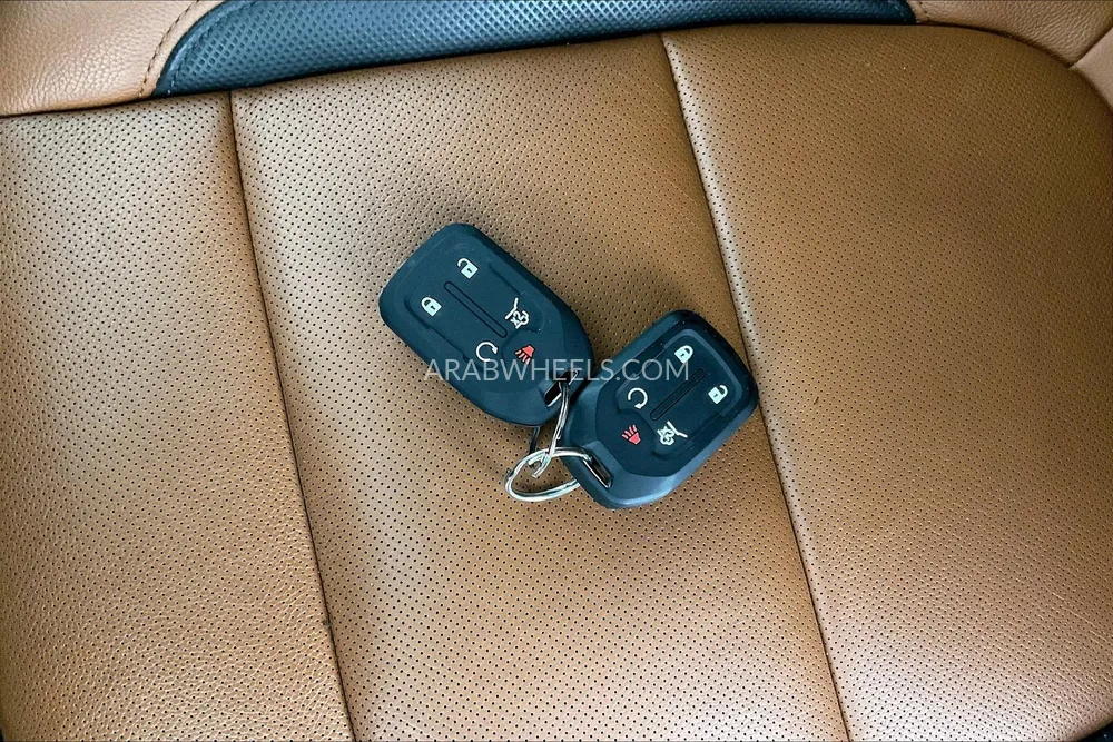 جي إم سي اكاديا 2020 for Sale in الشارقة Image-17