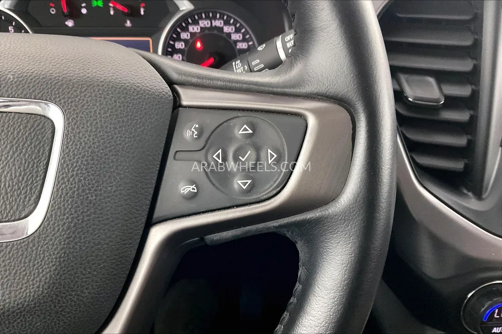 جي إم سي اكاديا 2020 for Sale in الشارقة Image-21