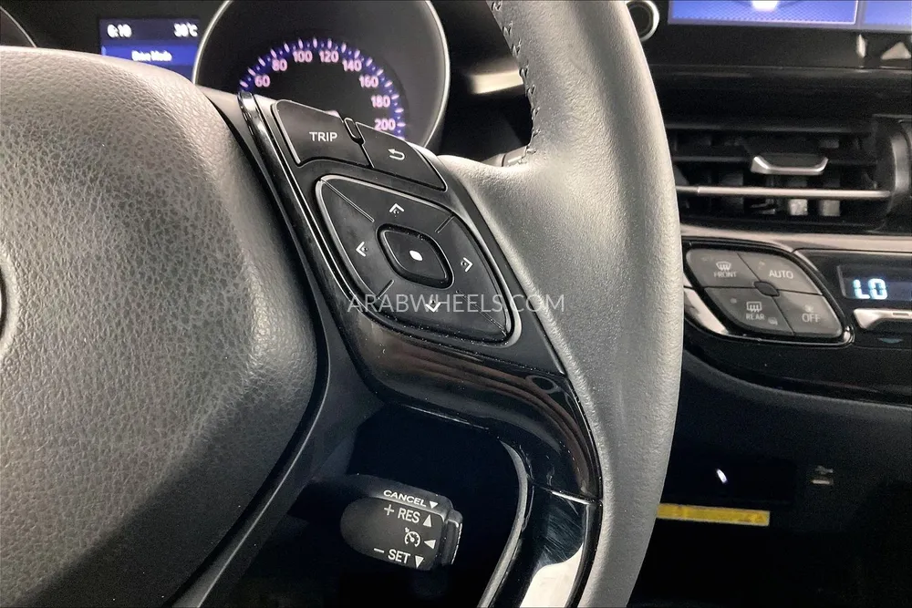 Toyota C-HR 2022 for Sale in Sharjah Image-20