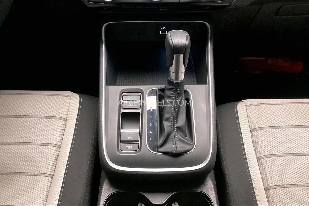 هوندا سي آر-في 2024 for Sale in الشارقة Image-16