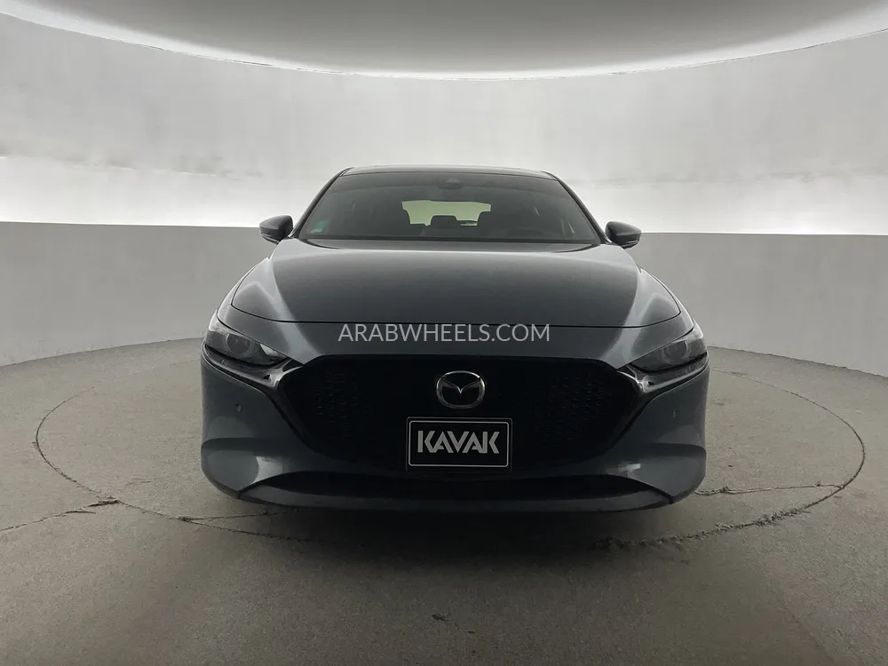 Mazda 3 2023 for Sale in Sharjah Image-2