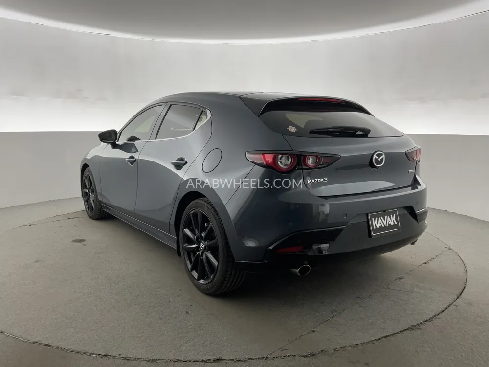 Mazda 3 2023 for Sale in Sharjah Image-4