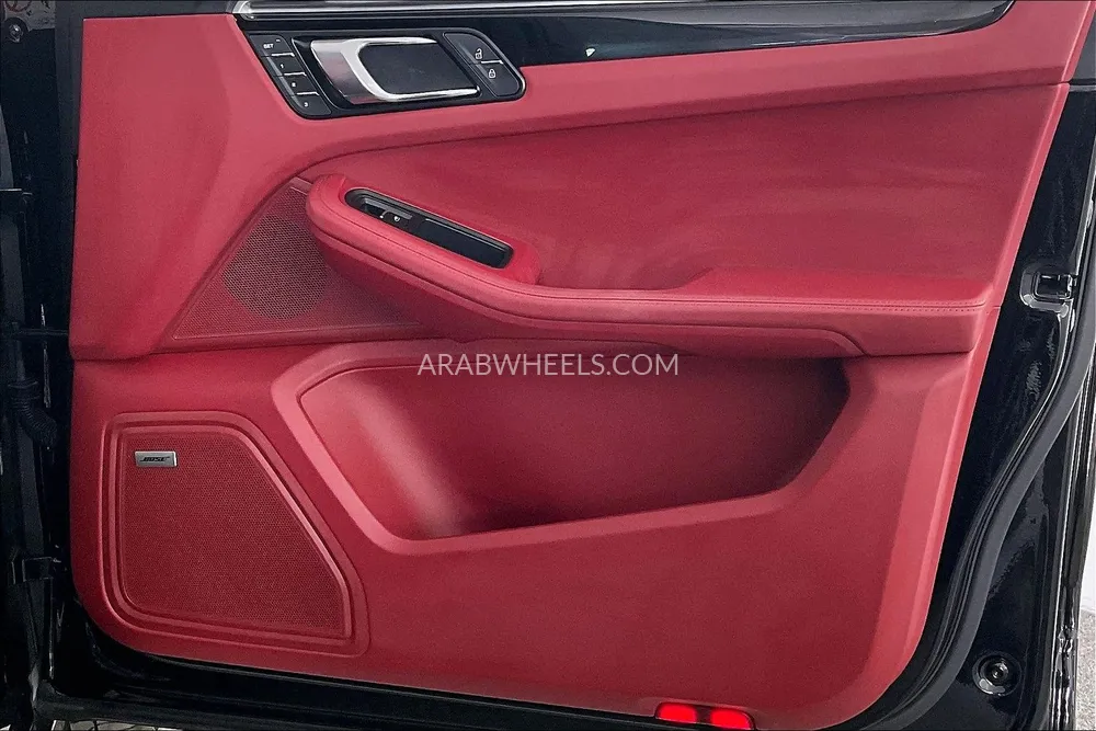 بورشه ماكان 2024 for Sale in الشارقة Image-26