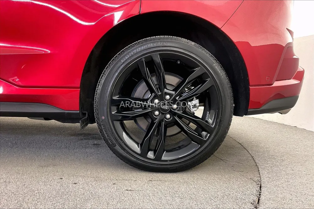 Ford Edge 2023 for Sale in Sharjah Image-8