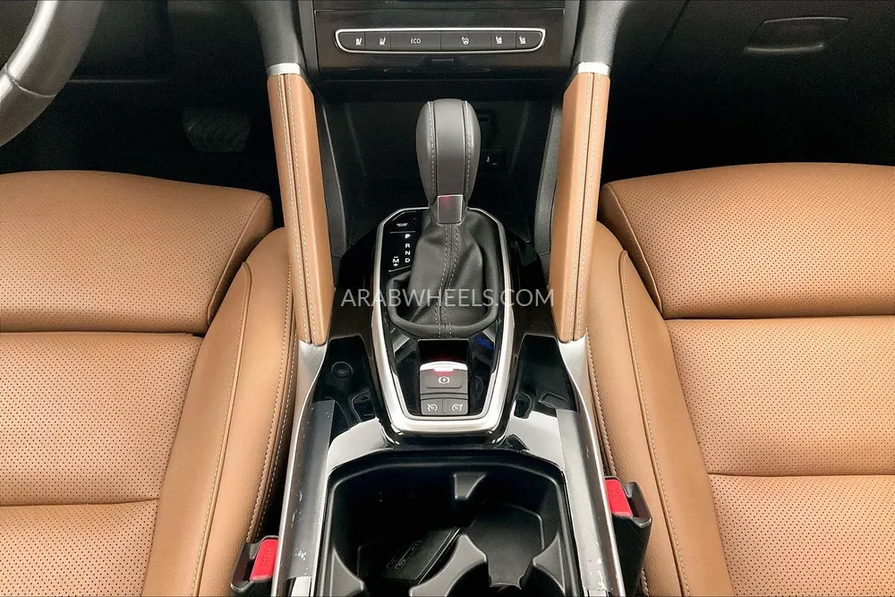 Renault Koleos 2024 for Sale in Dubai Image-24