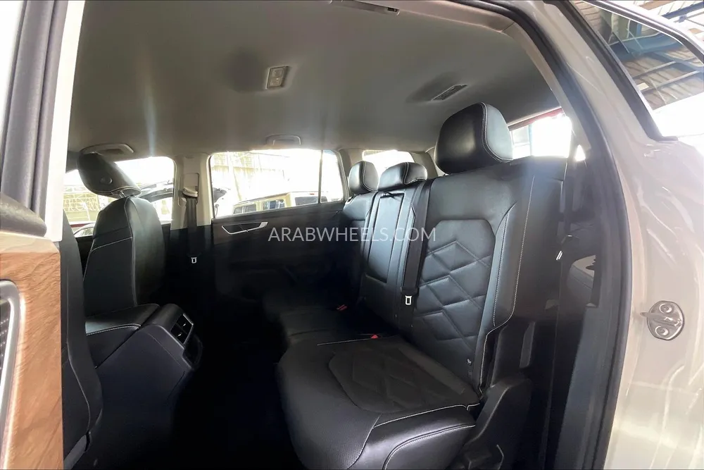 Volkswagen Teramont 2024 for Sale in Dubai Image-14