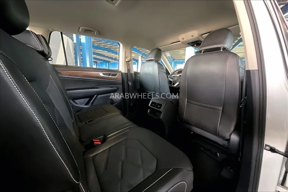 Volkswagen Teramont 2024 for Sale in Dubai Image-26