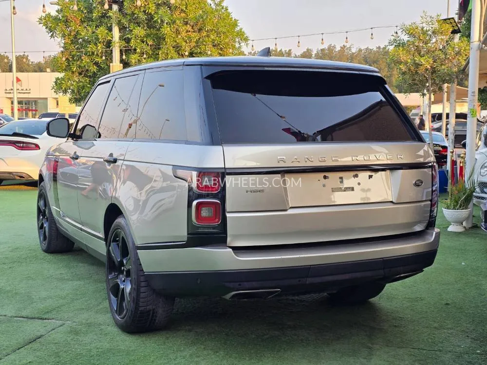 Land Rover Range Rover 2019 for Sale in Sharjah Image-6