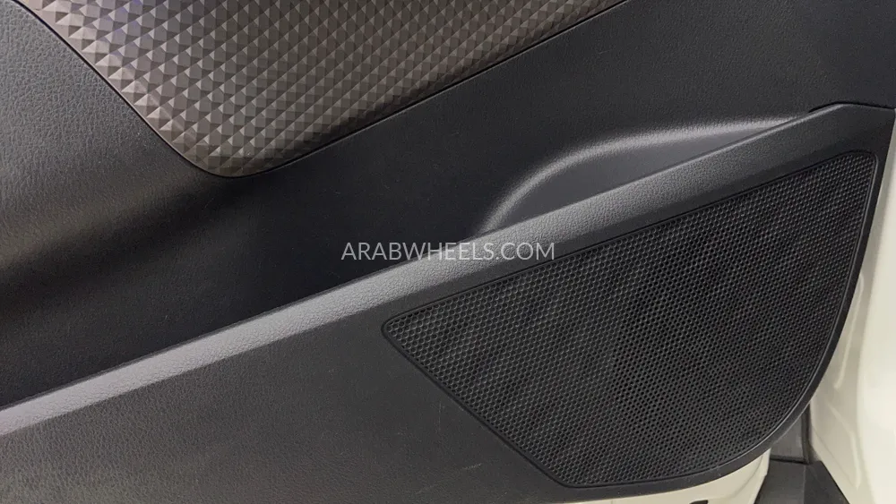 Toyota C-HR 2021 for Sale in Dubai Image-23