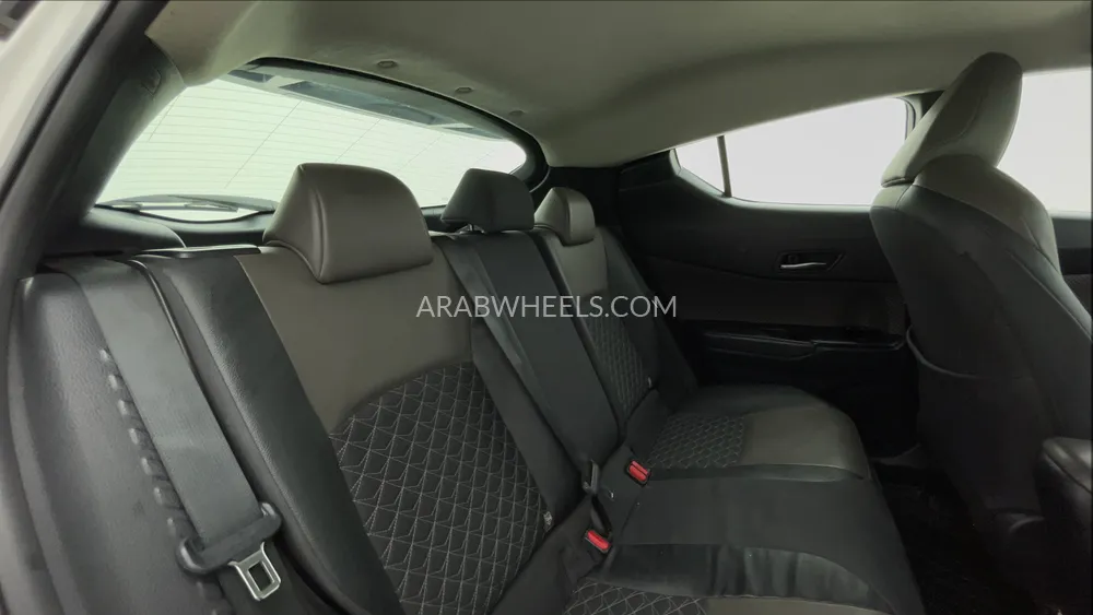 Toyota C-HR 2021 for Sale in Dubai Image-25