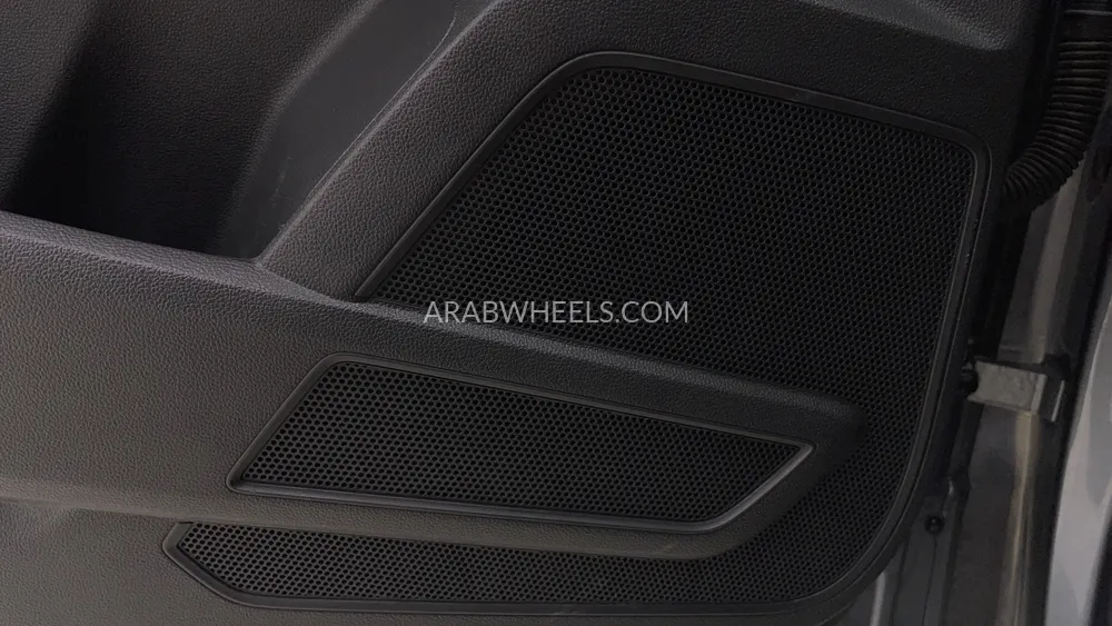 Volkswagen Teramont 2022 for Sale in Dubai Image-22