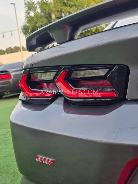 Chevrolet Camaro 2022 for Sale in Sharjah Image-18