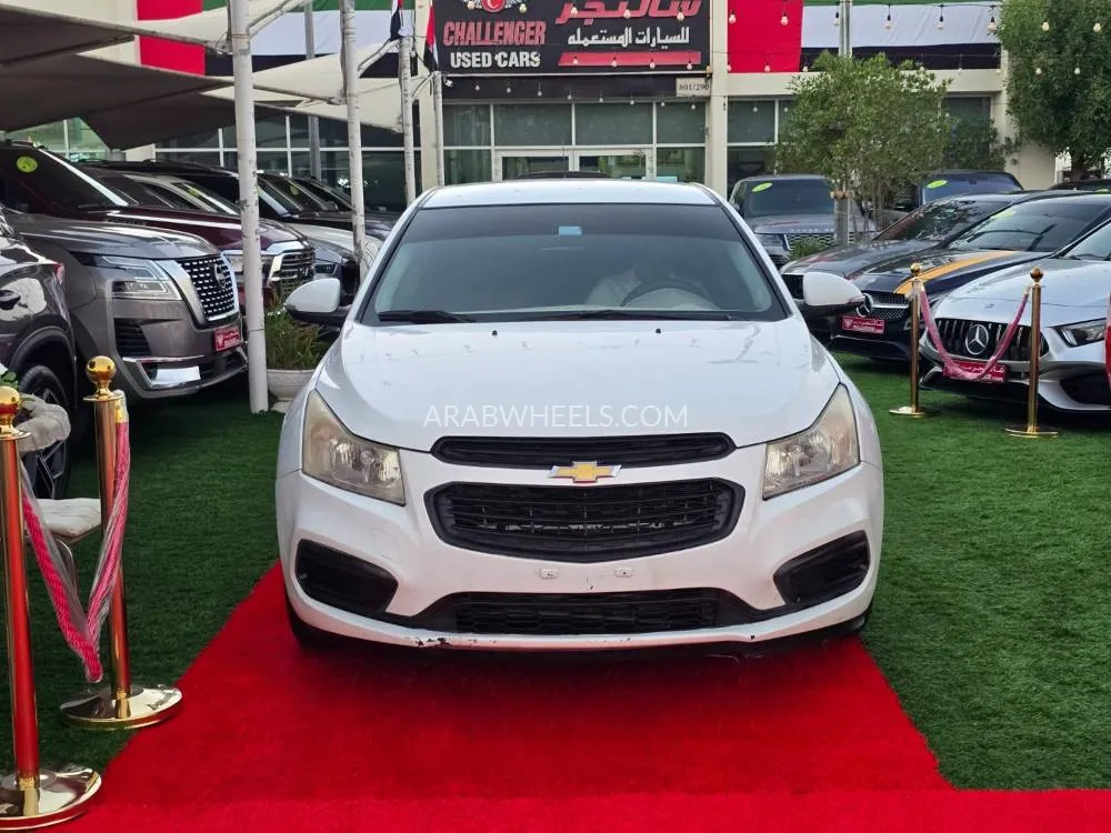 Chevrolet Cruze 2015 for Sale in Sharjah Image-5