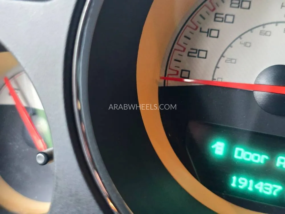 Dodge Challenger 2014 for Sale in Sharjah Image-5