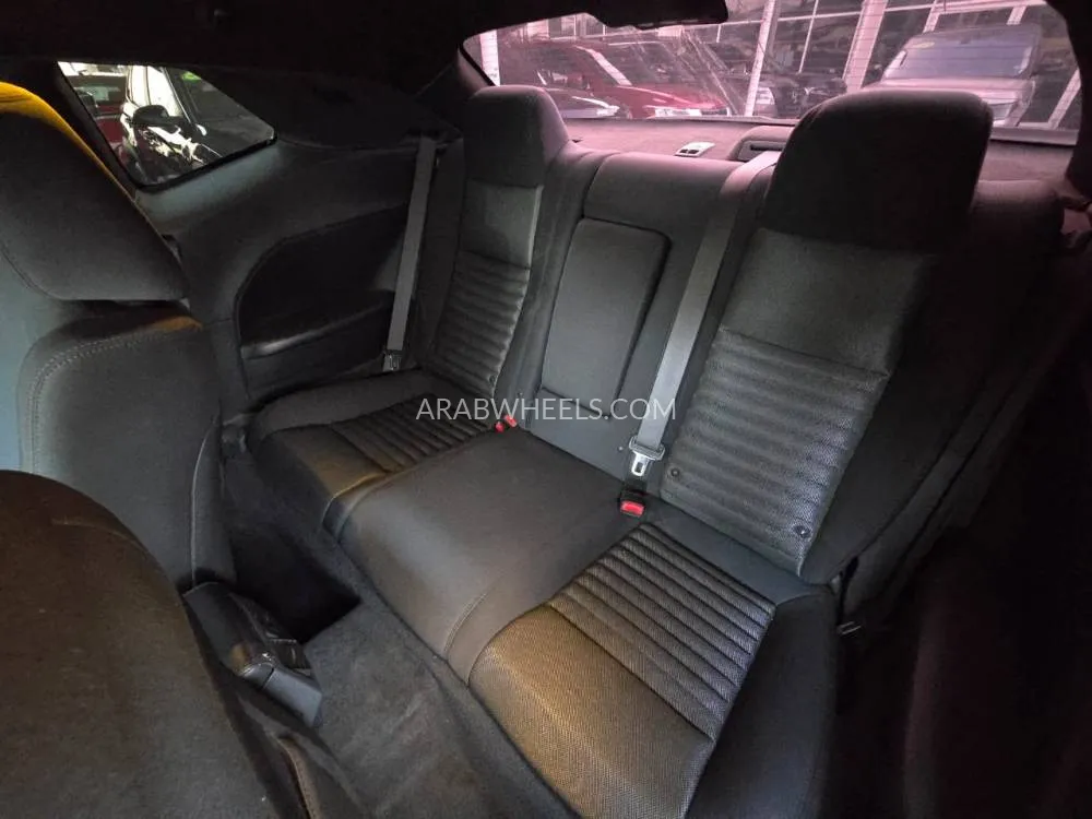 Dodge Challenger 2014 for Sale in Sharjah Image-13
