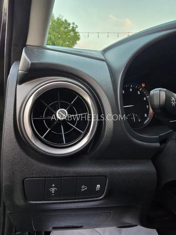 Hyundai Kona 2023 for Sale in Sharjah Image-15