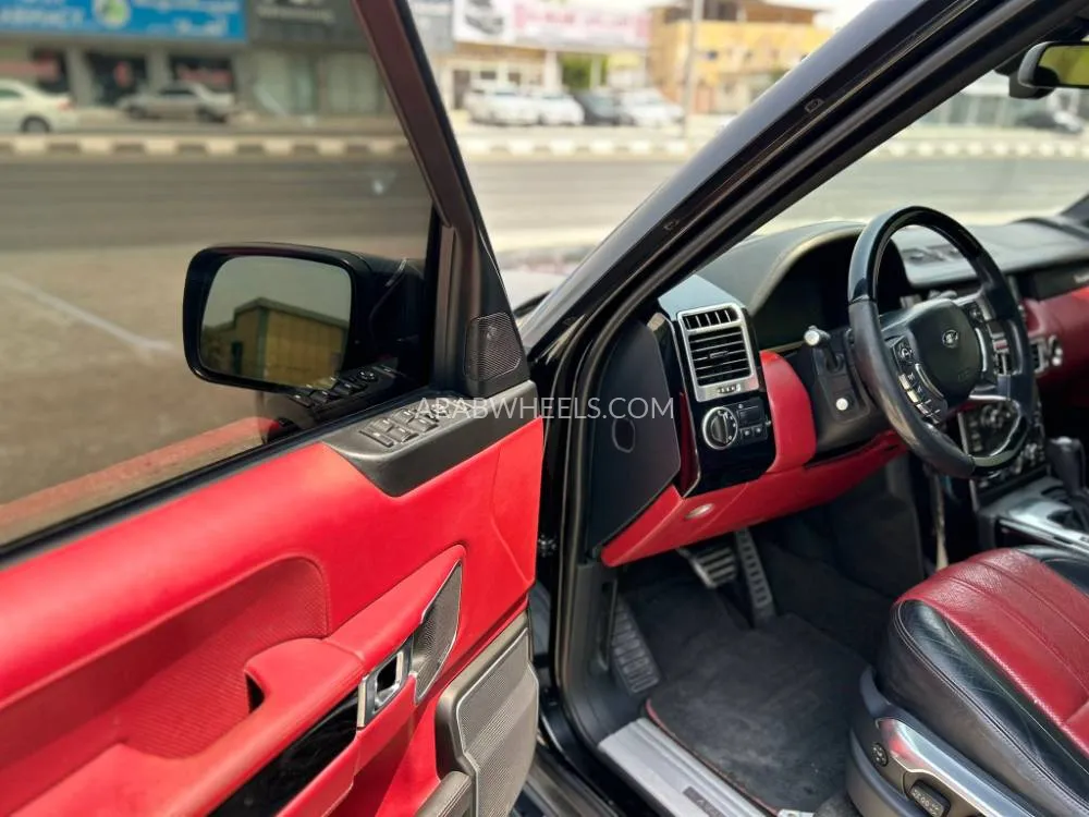 Land Rover Range Rover 2011 for Sale in Ras Al Khaimah Image-12