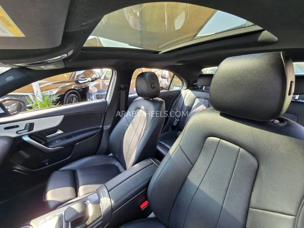 مرسيدس بنز كلاس A 2020 for Sale in الشارقة Image-4