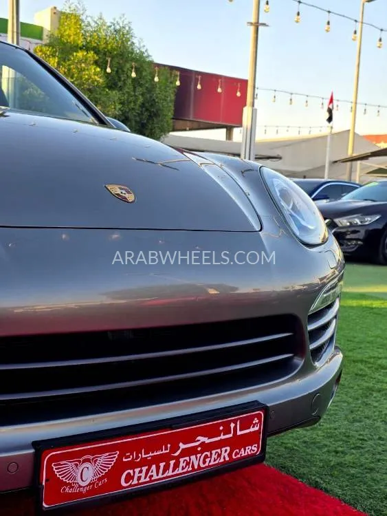 بورشه كايين 2013 for Sale in الشارقة Image-14