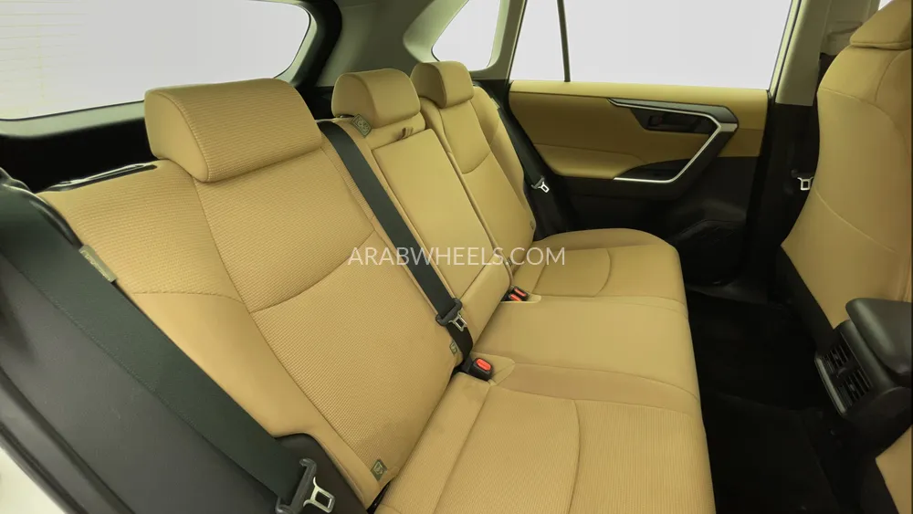 Toyota Rav4 2021 for Sale in Dubai Image-24