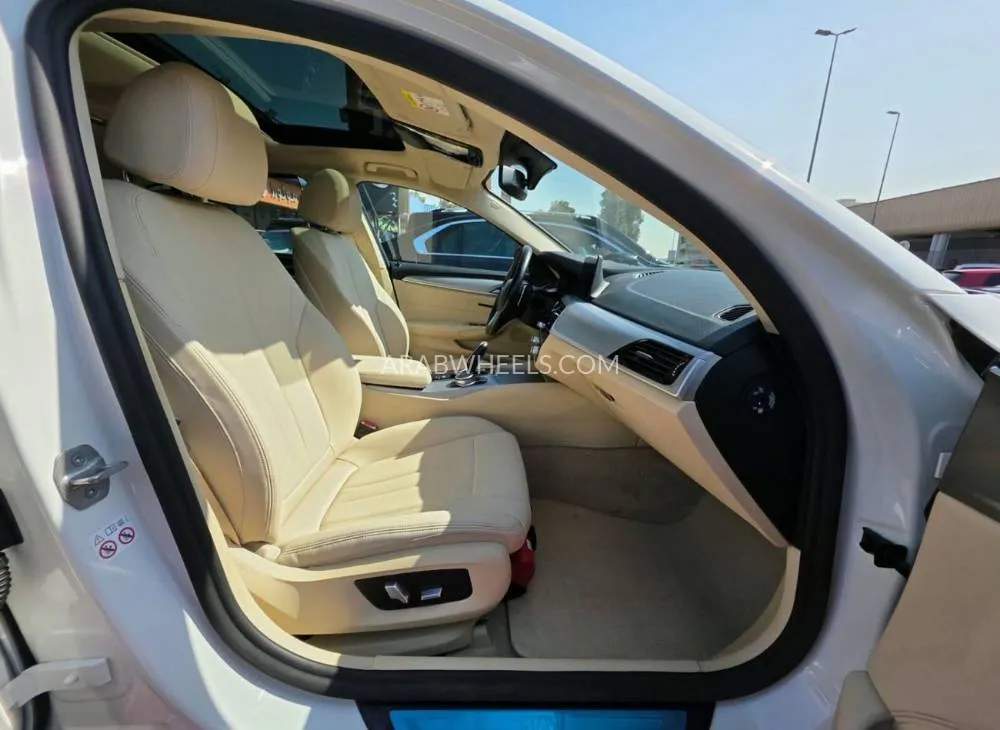 BMW 5 series 2020 for Sale in Dubai Image-14