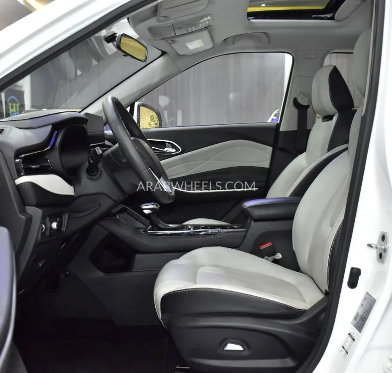 جاك JS4 2023 for Sale in دبي Image-10