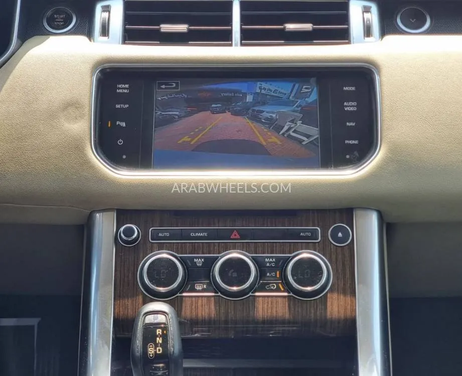 Land Rover Range Rover Sport 2014 for Sale in Dubai Image-11