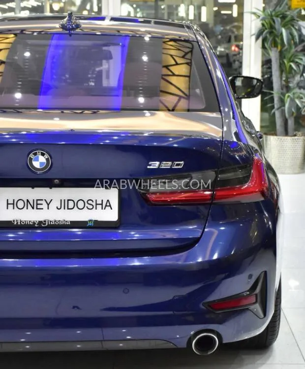 BMW 3 series 2020 for Sale in Dubai Image-9