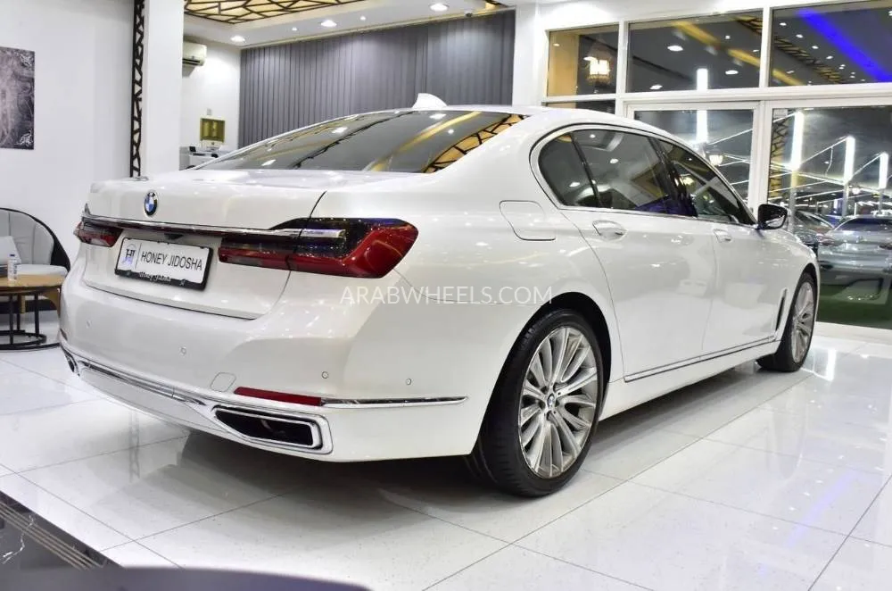 BMW 7 series 2022 for Sale in Dubai Image-6